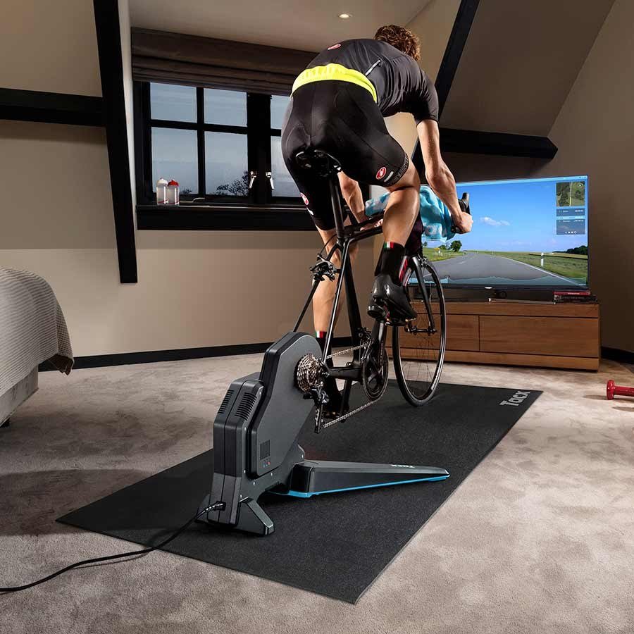 Tacx Flux 2 Smart-Trainer Rollentrainer