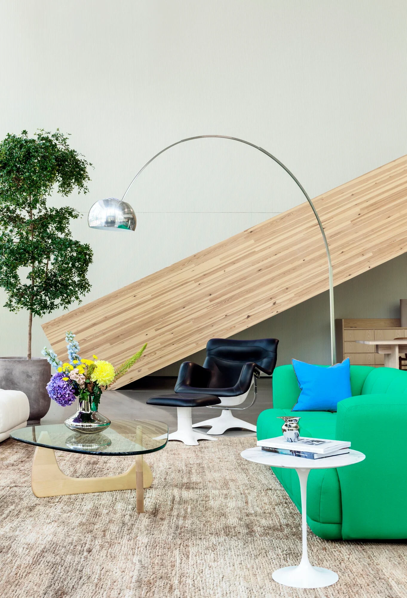 Flos Arco Bogenleuchte mit Carrara-Marmorfuß 240 cm